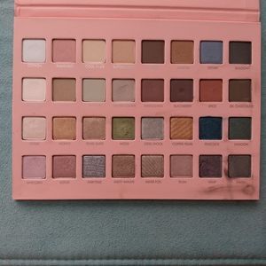 Lorac Mega Pro 4 Eyeshadow Palette